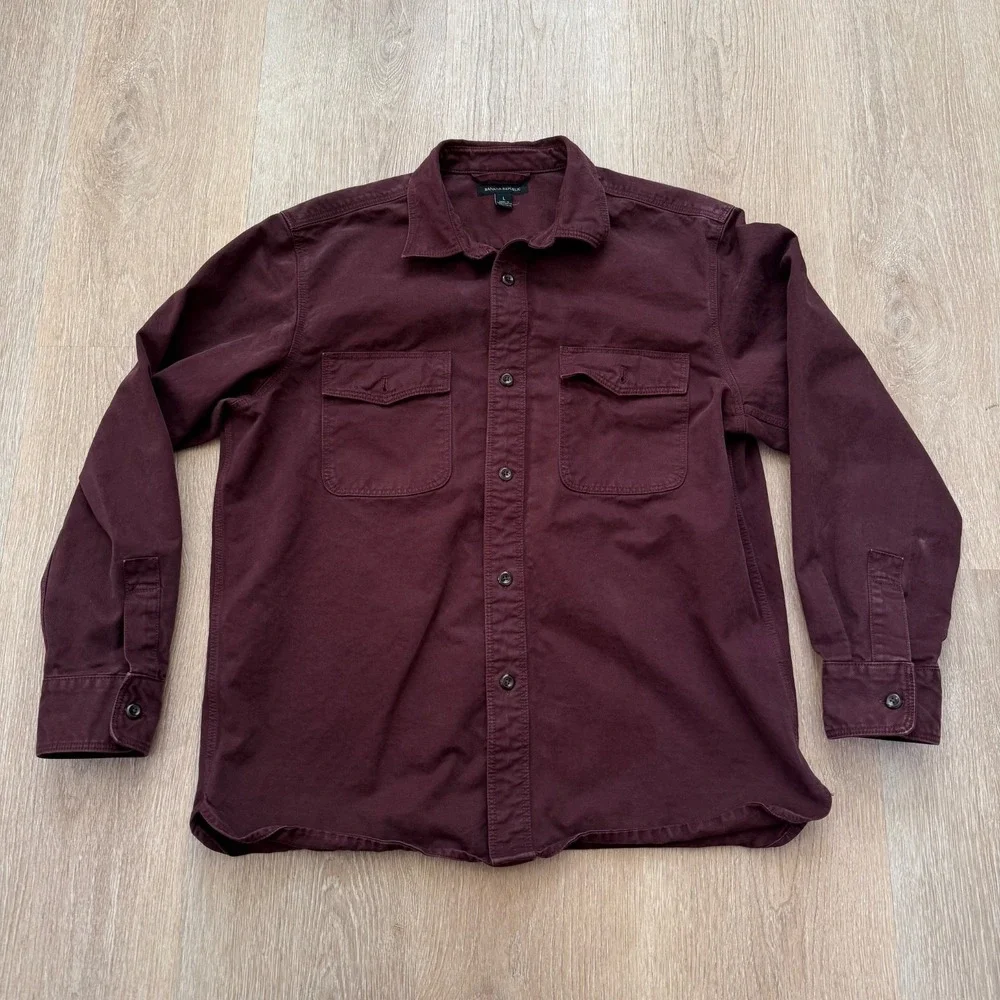Banana Republic Shirt Mens L Burgundy Button Down Utility Pockets Heavyweight